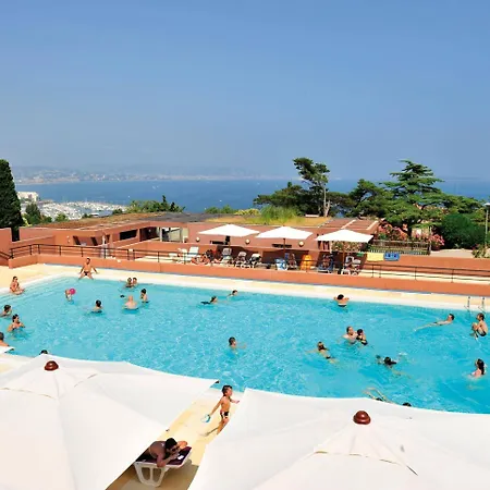 Village Club Mileade 4*