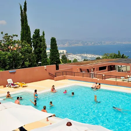 Prázdninový areál Village Club Mileade