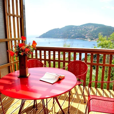 Village Club Mileade Feriepark 4*